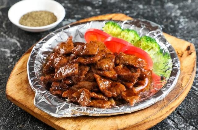 工廠(chǎng)食堂承包半托和全托承包方式的區(qū)別？